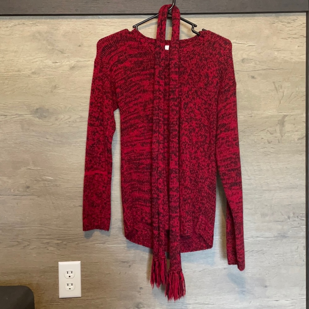 Sweater with scarf